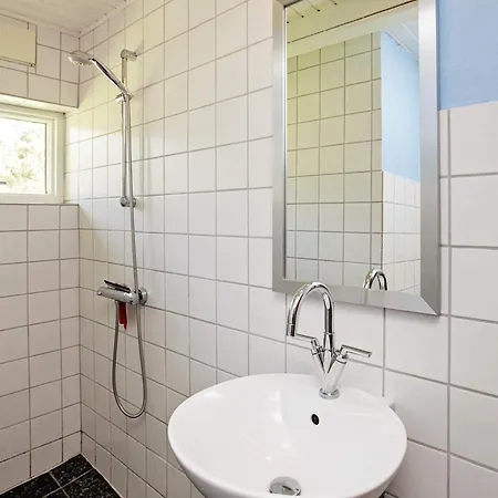 5 Person In Ulfborg-by Traum